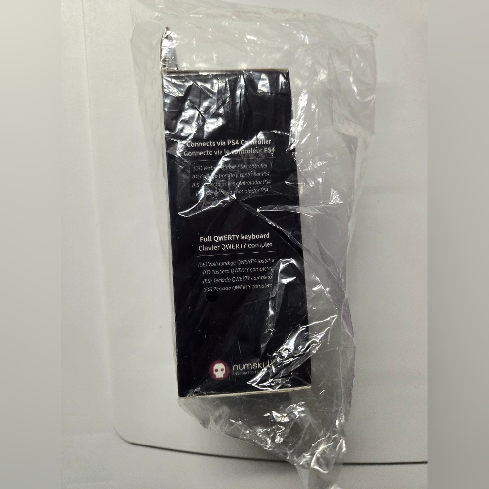 PS4 Wireless Keyboard Attachment - Picture 3 of 5